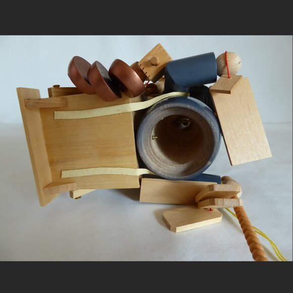 NEW 11” STEINBACH GERMANY MERCHANT MERCATOR PEDDLER WOOD INCENSE SMOKER - Picture 8 of 16